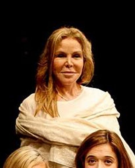 Victoria E. Calderon Headshot