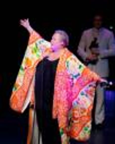 Tina Rasmussen Headshot