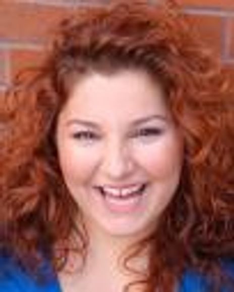 Danielle Arci Headshot