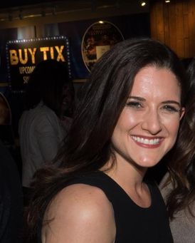 Ashley Moniz Headshot