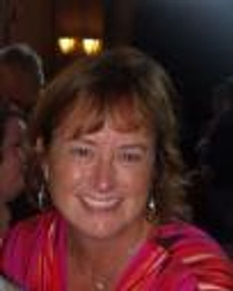 Nancy Hickman McNulty Headshot