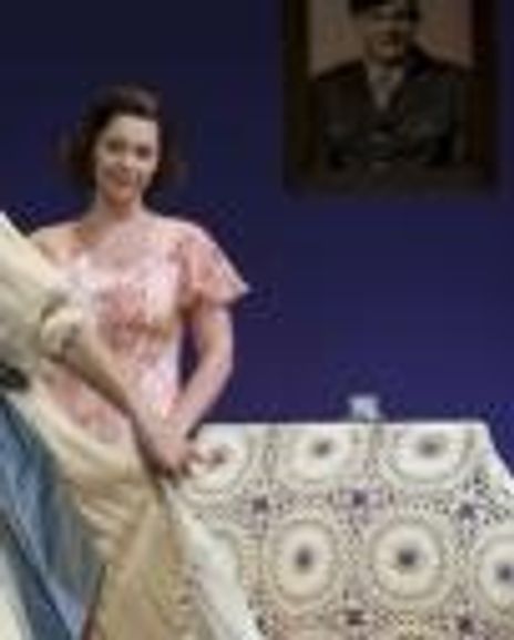 Sara J. Griffin Headshot