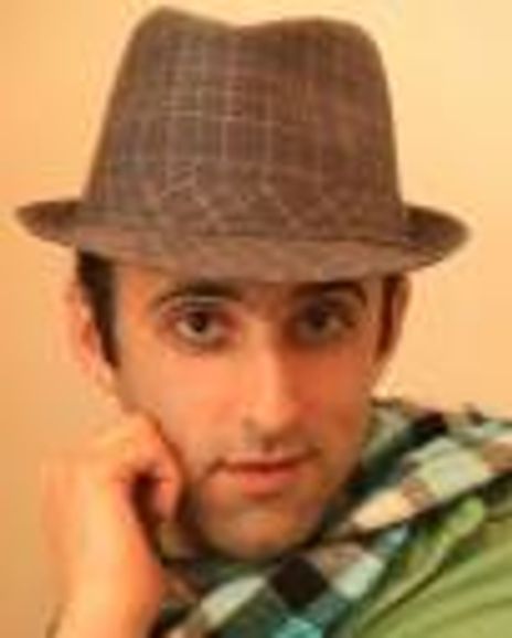 Eli Kaplan-Wildmann Headshot