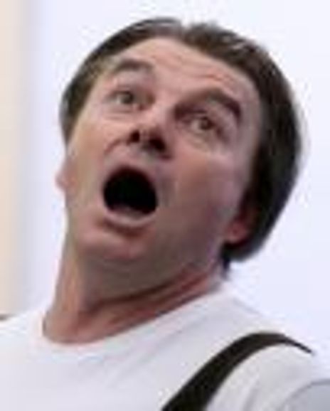 Antoni Comas Headshot