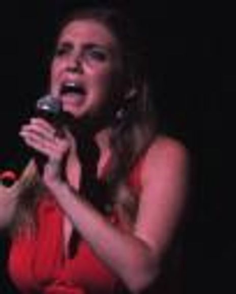 Courtney Simmons Headshot