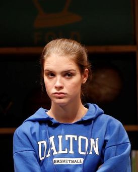 Katie Broad Headshot