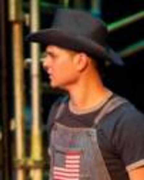 Julio Gonzalez Headshot