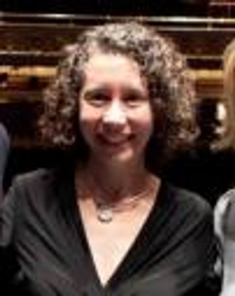 Beryl Jolly Headshot