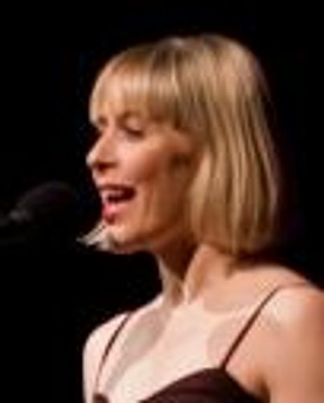 Rebecca Vere Headshot