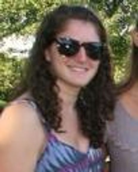 Ruth Singer Headshot