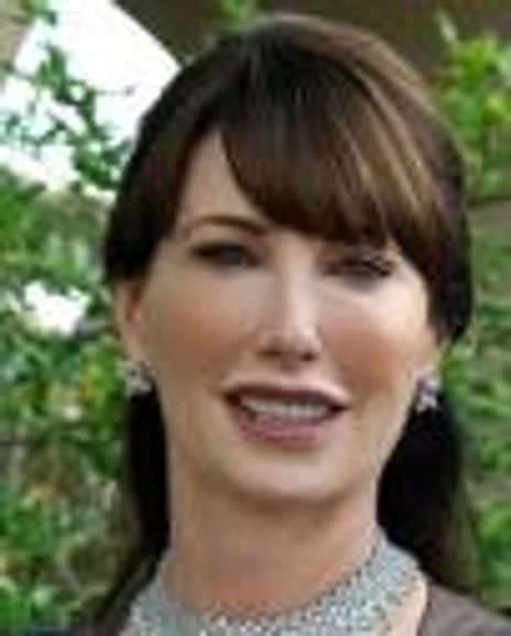 Valerie Cooper Headshot