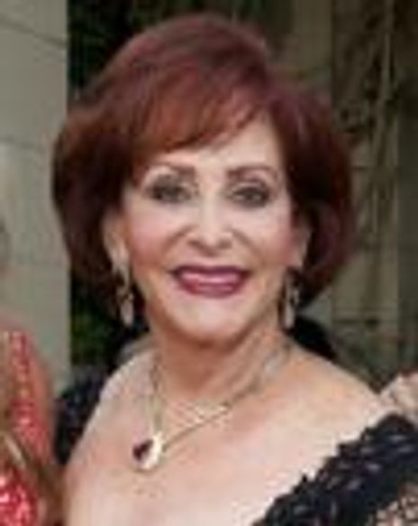 Iris Strauss Headshot