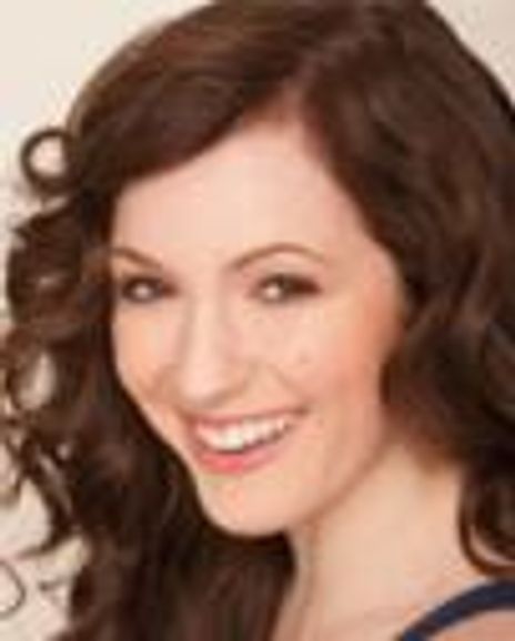 Elena Ricardo Headshot