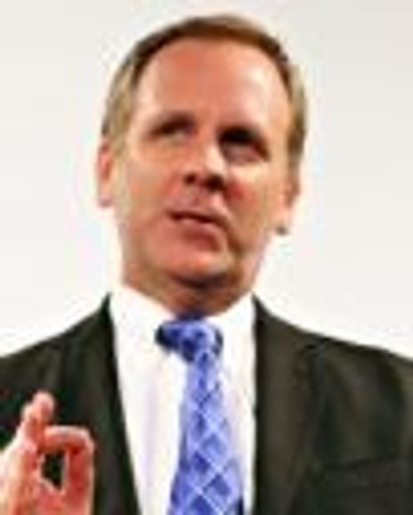 Andrew Thornton Headshot