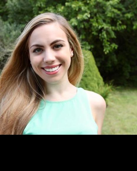 Abigail Nissenbaum Headshot