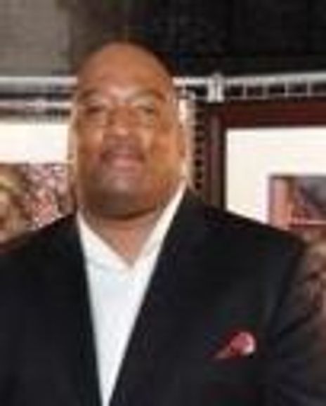 Bryan Collier Headshot