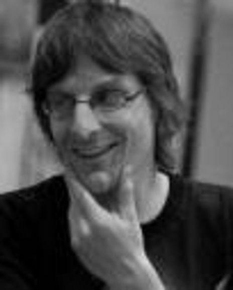 Elliot Ware Headshot