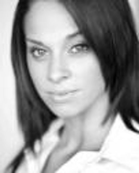 Amy Thornton Headshot