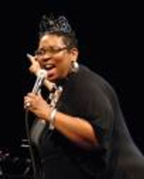 Lynne Jordan Headshot