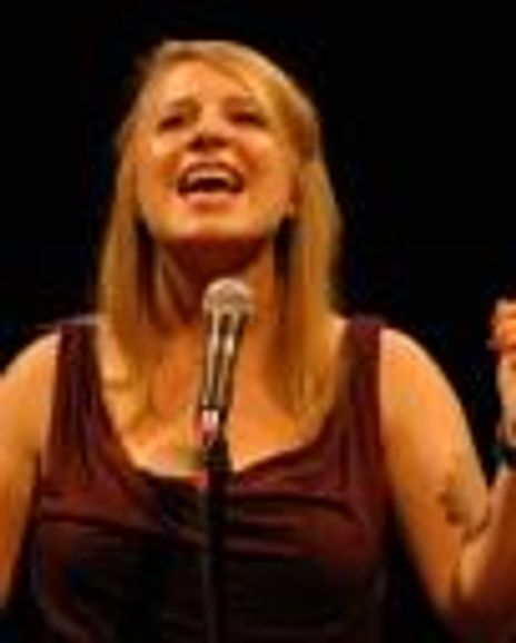 Callie Hunter Headshot