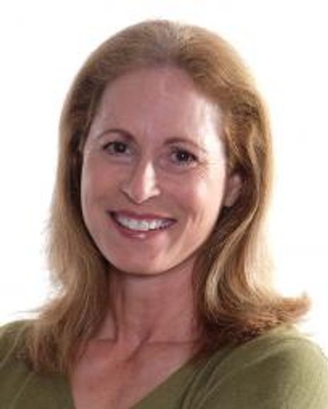 Victoria Strong Headshot