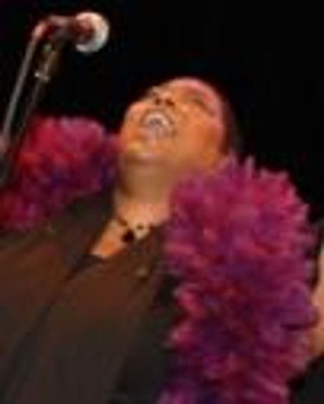 Lynn Jordan Headshot