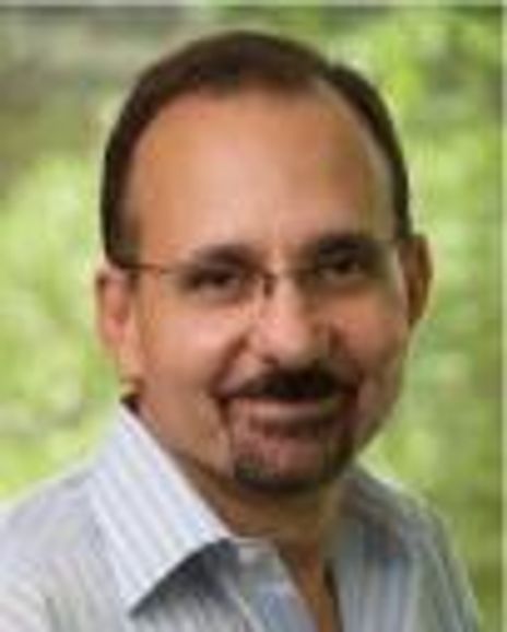 Dan Diamond Headshot