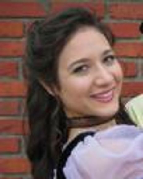 Francesca Sola Headshot