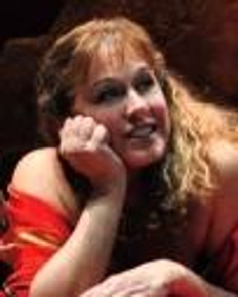 Helena Ruoti Headshot