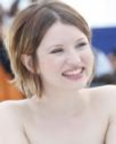 Emily Browning Headshot