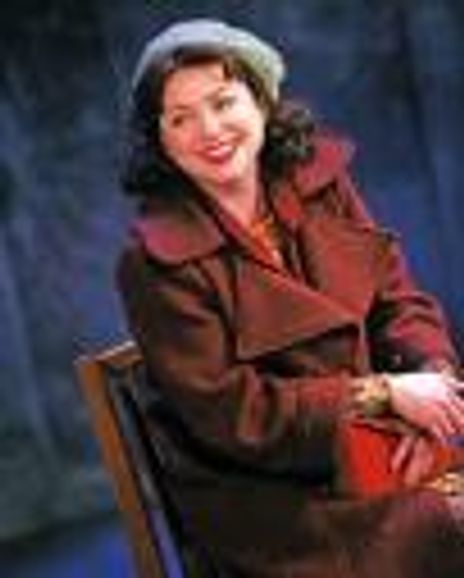 Suzan Sylvester Headshot