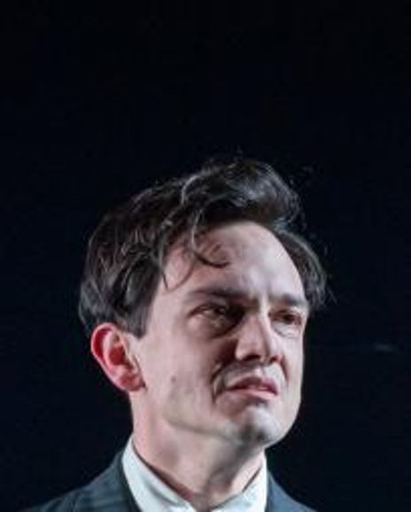 Sebastian Armesto Headshot
