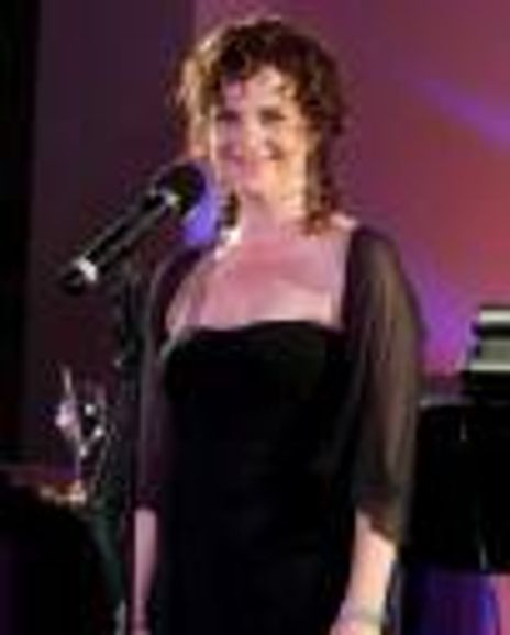 Maureen O'Flynn Headshot