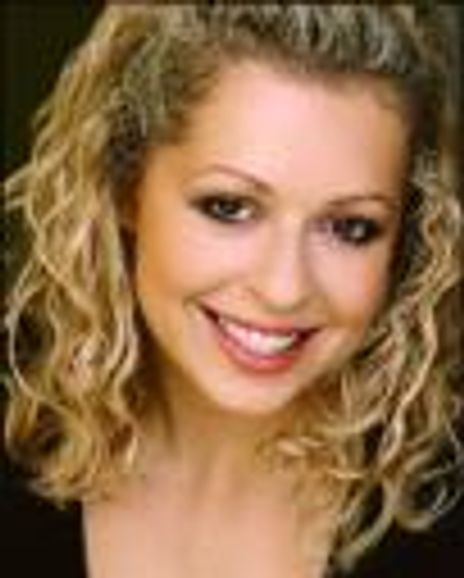 Mara Gabrielle Headshot