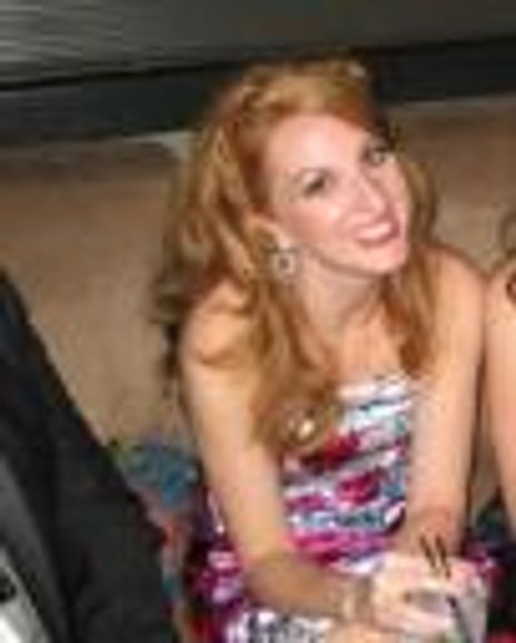 Jenny Norris-Light Headshot