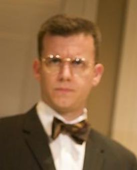 Philip Cumbus Headshot