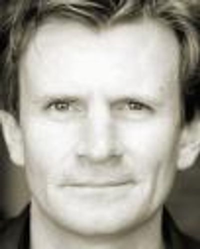 Charles Edwards Headshot