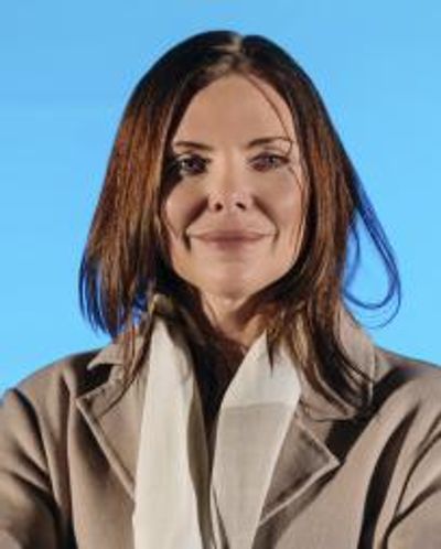 Samantha Womack Headshot