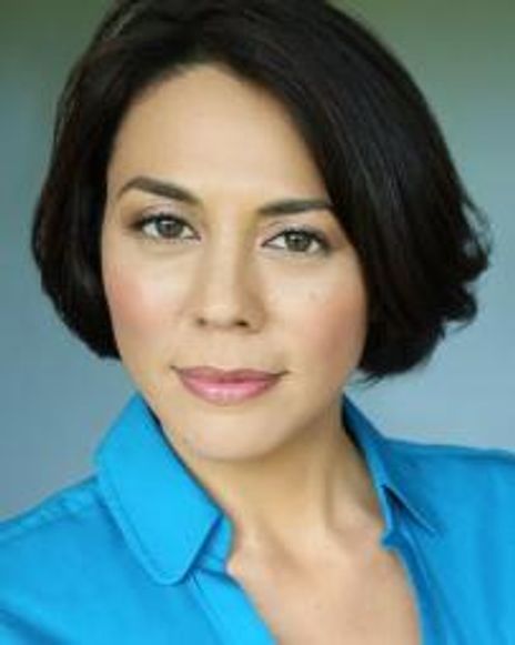 Satomi Hofmann Headshot