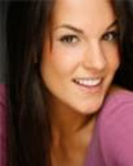 Lauren Sambataro Headshot