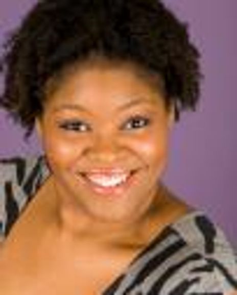 Jennifer Whitcomb-Oliva Headshot