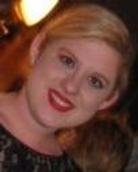 Maggi McNulty Headshot