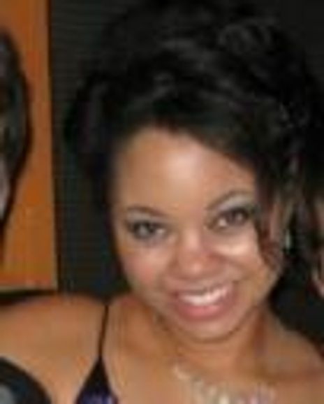 Courtney McClellan Headshot