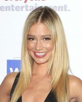 Elle McLemore Headshot