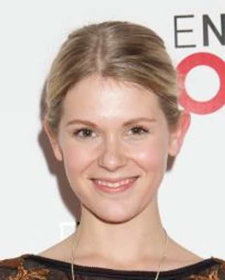 Hannah Arterton Headshot