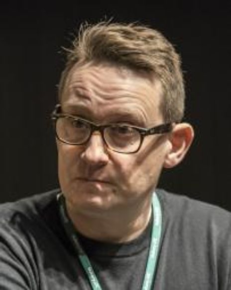 Max Ringham Headshot