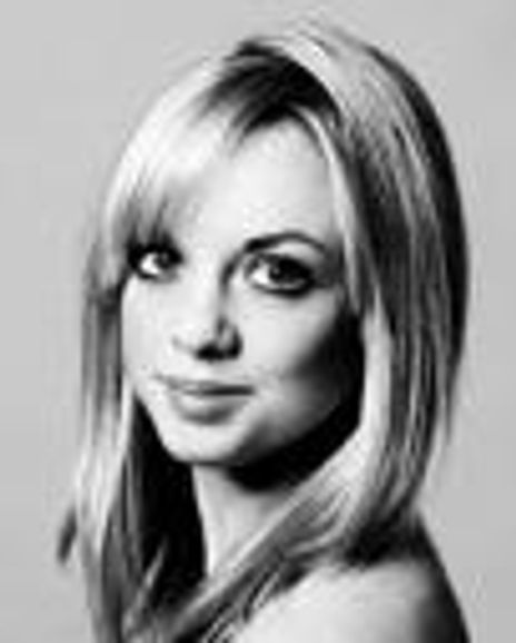 Anna Forbes Headshot