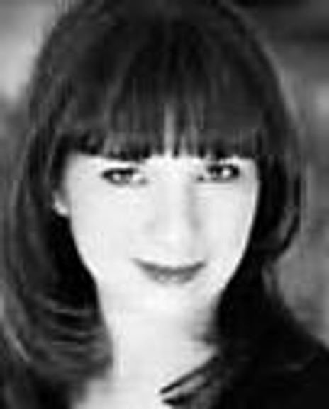 Annatt Bass Headshot