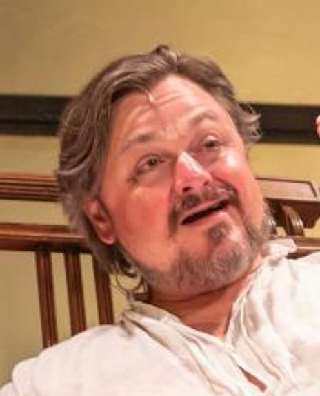 Adam Linstead Headshot