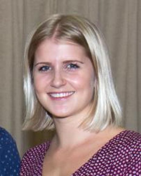 Dani DeWaal Headshot